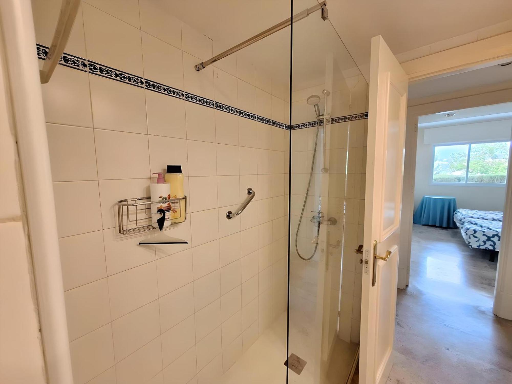 Gorgeous 2Br Apt. W/ Mountain View Puerto Banus Marbella Exteriör bild