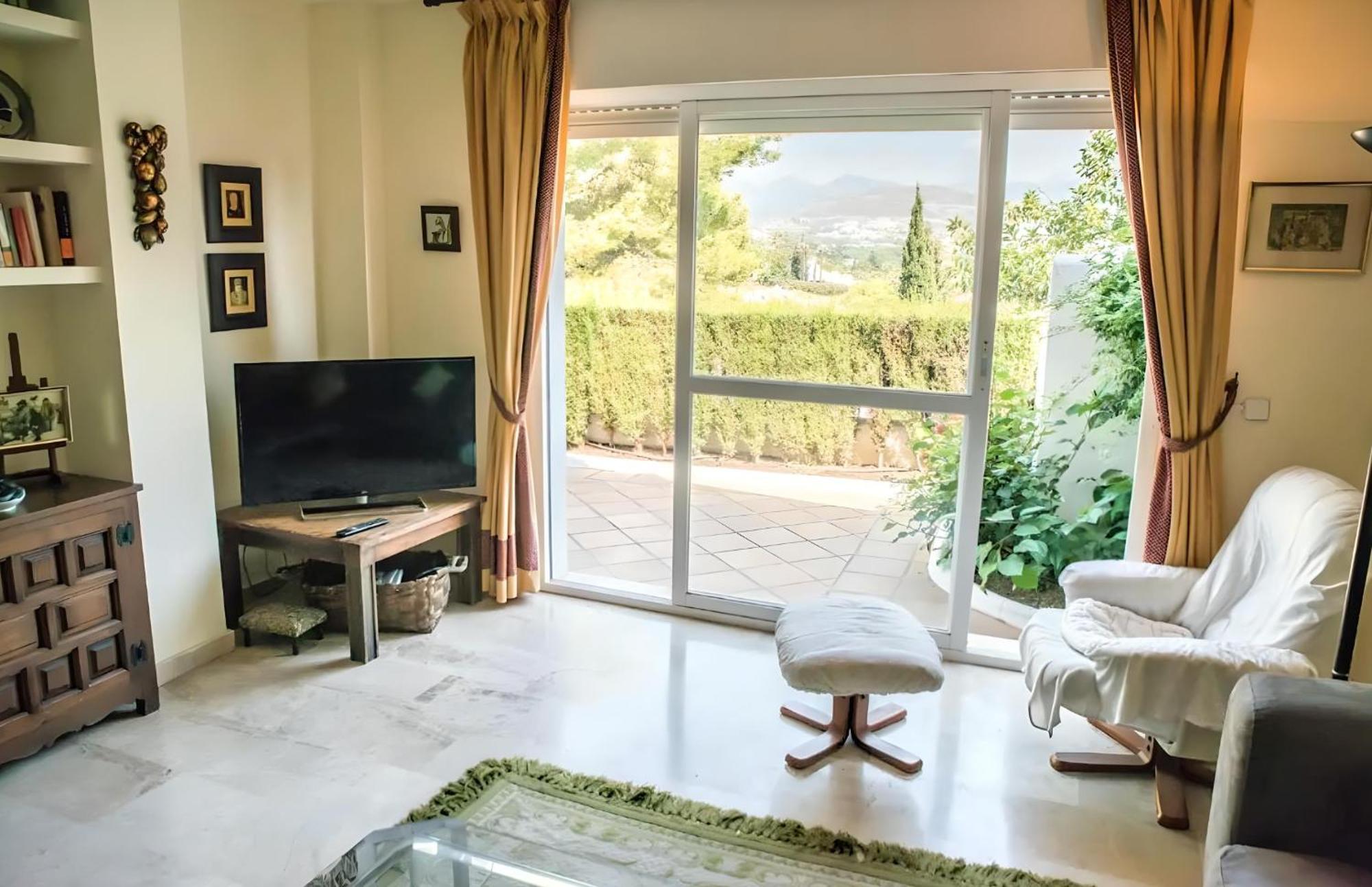 Gorgeous 2Br Apt. W/ Mountain View Puerto Banus Marbella Exteriör bild