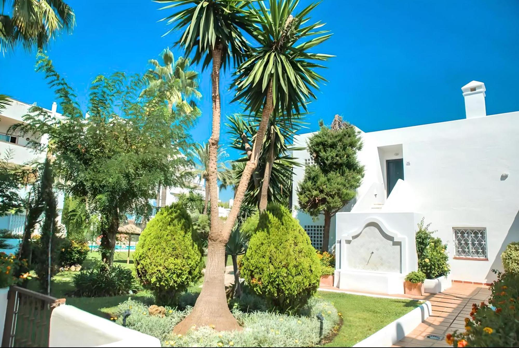Gorgeous 2Br Apt. W/ Mountain View Puerto Banus Marbella Exteriör bild